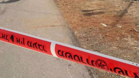 Cisgiordania, accoltellato agente