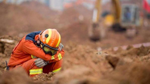 Cina, crollo in una miniera di carbone: nove le vittime