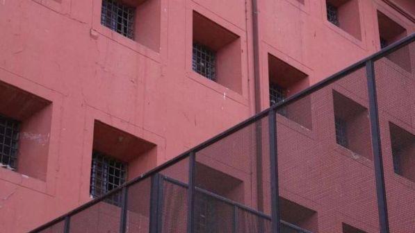 Milano, agenti penitenziari aggrediti nel carcere minorile Beccaria