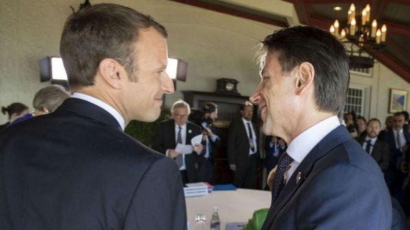 Francia, venerdì Conte incontra Macron a Parigi: focus sui migranti
