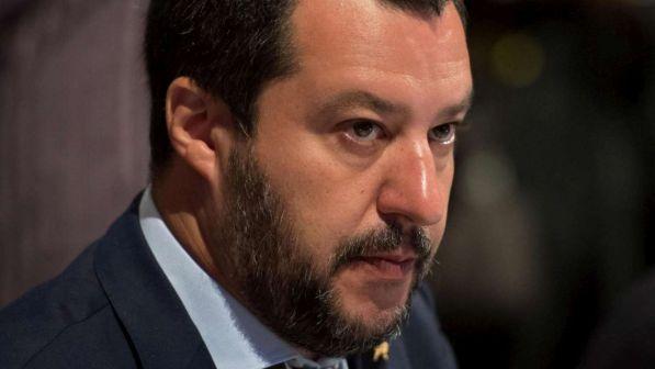 Migranti, Salvini: nave Aquarius non vedrà mai un porto italiano