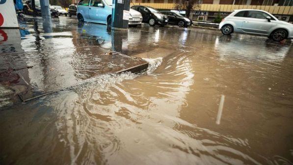 Maltempo, richiuso lo scolmatore Adige-Garda: lago pieno di detriti