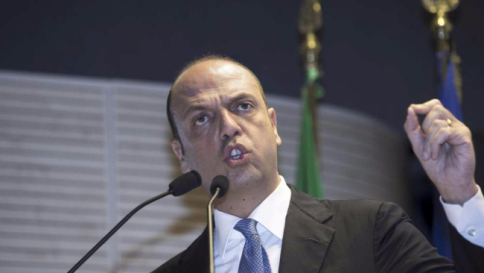 Dopo gli attentati di Bruxelles, Alfano prepara il piano anti terrorismo