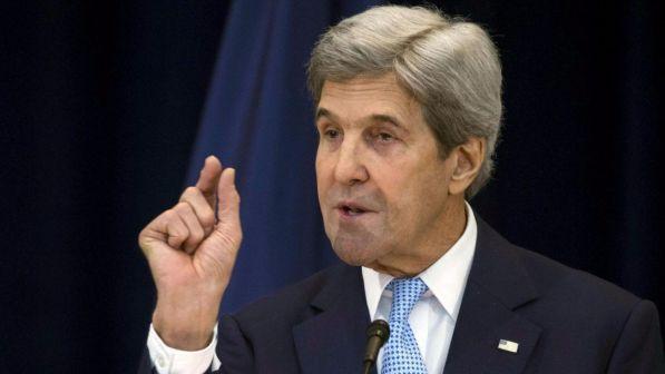 Kerry contro Trump: "Inopportuno su Ue, Nato e Merkel"