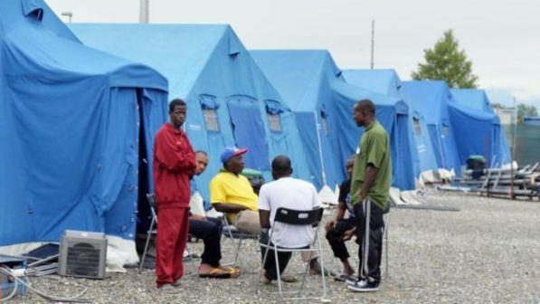 Migranti, il Viminale frena sulle espulsioni dai centri di accoglienza