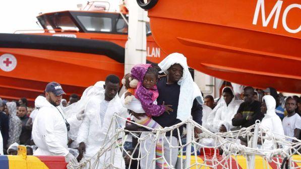 Migranti, Frontex: "Non ci sono altri Stati disponibili per sbarchi"
