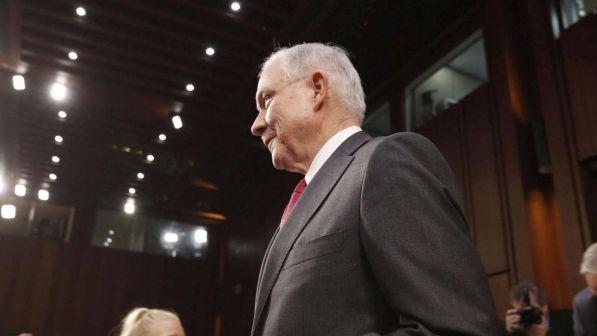 Russiagate, Trump: "Inaccettabili le fughe di notizie su Sessions"