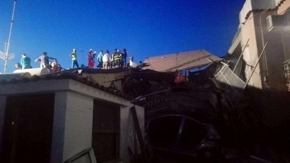 Terremoto a Ischia: due donne morte, tratti in salvo i tre fratellini
