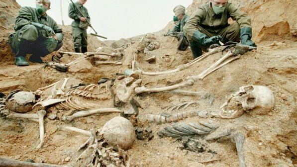 Bielorussia, ritrovati in un cantiere edile i resti di 730 ebrei uccisi dai nazisti