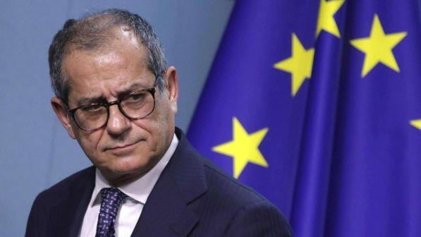 Tria: "Nei primi mesi dell'anno graduale ripresa dell'economia"