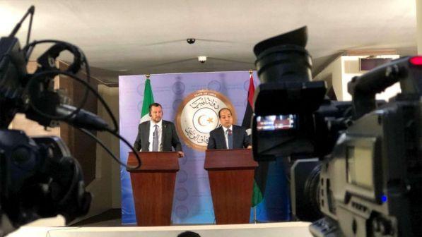 Migranti, Libia: rifiutiamo categoricamente allestimento campi qui