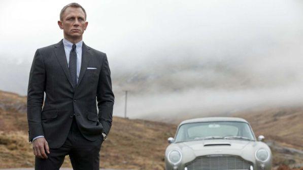 Daniel Craig si infortuna sul set, stop alle riprese di "Bond 25"