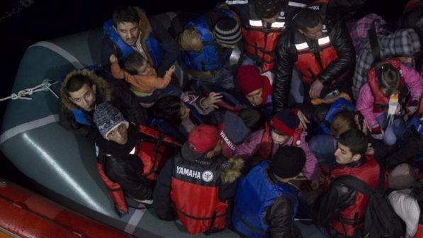 Migranti, Ue: rafforzare reinsediamenti da Libia