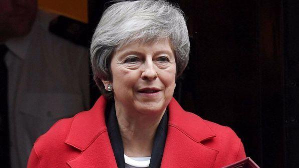 Brexit, contro la May mozione sfiducia chiesta dal suo stesso partito