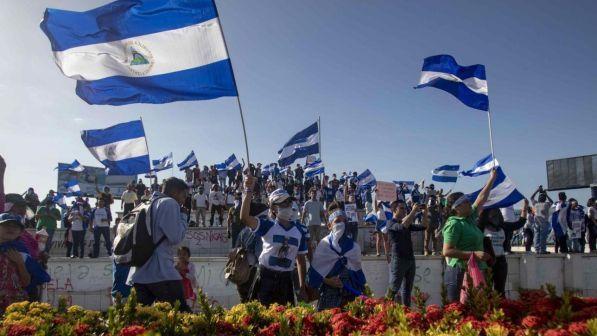 Protesta contro governo in Nicaragua: migliaia in piazza, un morto
