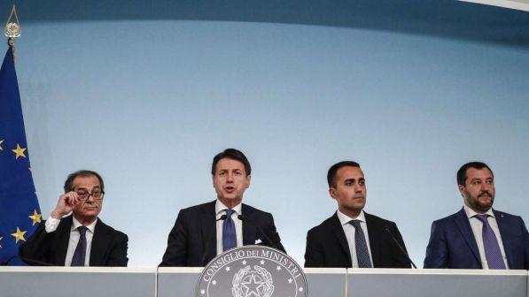 Cdm approva nuovo decreto contro leggi inutili e per Rc auto equa
