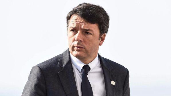Costi della politica, Matteo Renzi: "L'indennità sia su base delle presenze in Parlamento"
