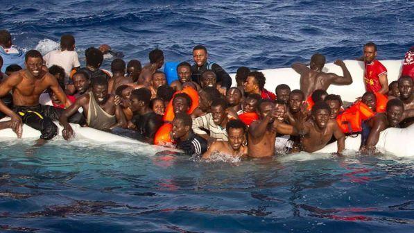 Viminale: "184 migranti sbarcati a Lampedusa, Malta scarica il problema sull'Italia" | Ipotesi rimpatrio-lampo