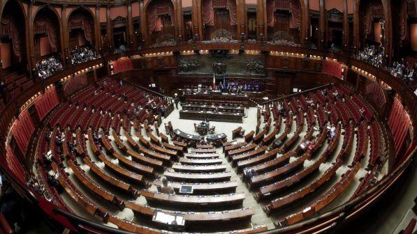 Dl Urgenze, rissa quasi sfiorata tra i deputati di Fdi e Pd
