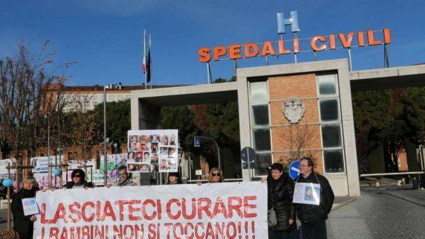 Stamina, assolti in Appello ex dirigenti e medici degli Spedali Civili di Brescia