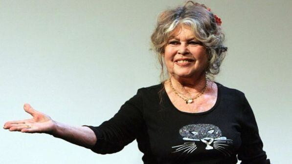 Molestie, Brigitte Bardot contro l'ipocrisia delle denunce: "Le attrici fanno le civette per una parte"