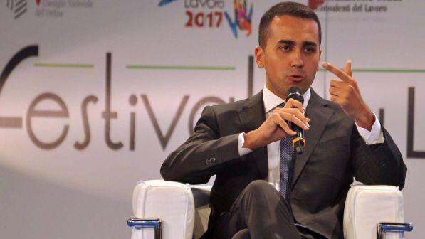 M5s, Di Maio: "Le candidature le sto decidendo con Grillo"