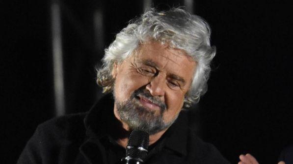 Beppe Grillo: "Sfiduciate tutti Zingaretti o non avrò più fiducia"