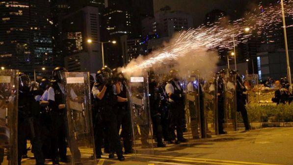 Proteste Hong Kong, rappresentante Pechino: insulto a popolo cinese