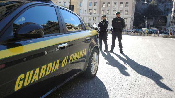 Crollo ponte, sequestrati 15 cellulari vertici Autostrade per Italia