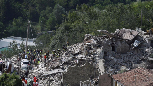 Sisma, un'altra forte scossa a Pescara del Tronto: magnitudo 4.4