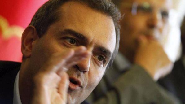 Salvini a Napoli, De Magistris: "Minniti ha ceduto a capriccio Lega"