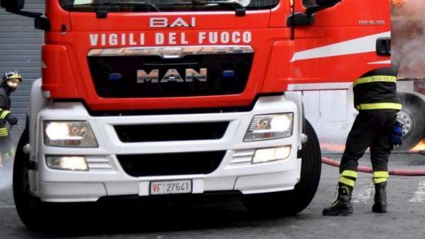 Catanzaro, corpo carbonizzato trovato all'interno di un'auto