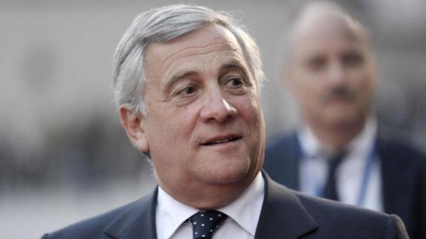 Tajani: io rimprovero ai francesi di aver fatto cadere Gheddafi