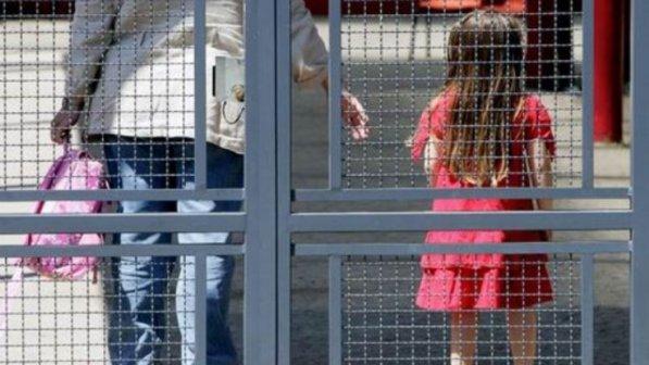 Dresda, "fammi stuprare le tue bimbe": madre consegna le figlie al pedofilo per farsi sposare