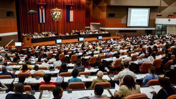 Cuba: per un weekend internet gratis per tutta la popolazione