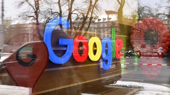 Commissione Ue multa Google: sanzione record da 2,42 mld euro