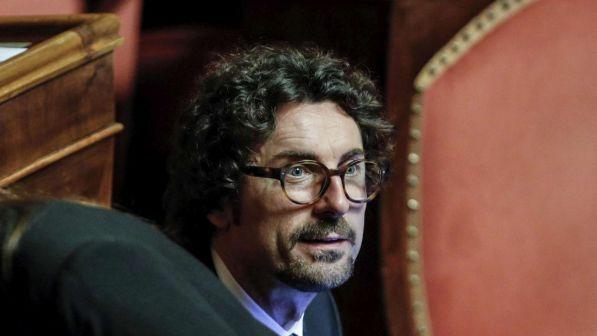 Governo, Toninelli (M5S): meglio il voto che tirare a campare