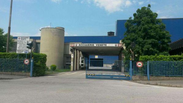 Incidente alle Acciaierie Venete di Padova, sette indagati
