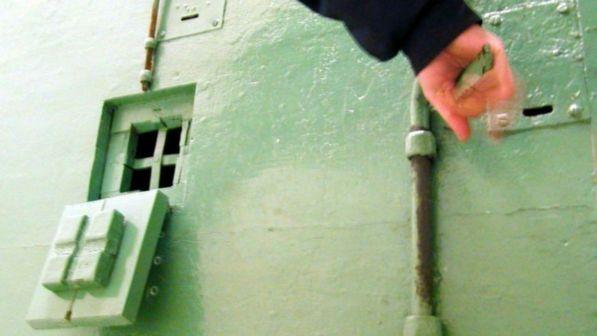 Inchiesta sul carcere di Bergamo: arrestati l'ex direttore e altre 5 persone