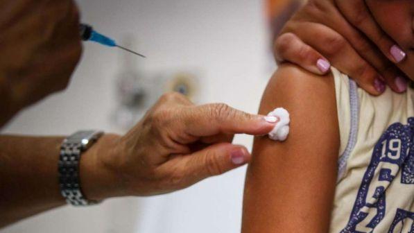 Treviso, in una scuola spostati tre bambini no-vax per far posto a compagno immunodepresso