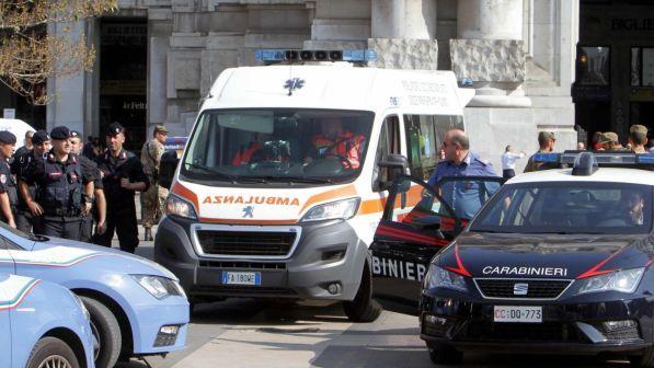 Militare ferito a Milano, immagini di guerra su telefono aggressore