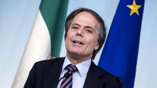Moavero: "L'Italia valuta la riapertura dell'ambasciata in Siria"
