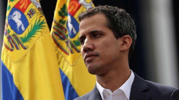 Venezuela, Guaidò: "Rischio guerra civile è invenzione di Maduro"