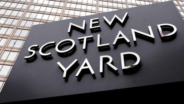 Gran Bretagna, hackerato il profilo Twitter di Scotland Yard