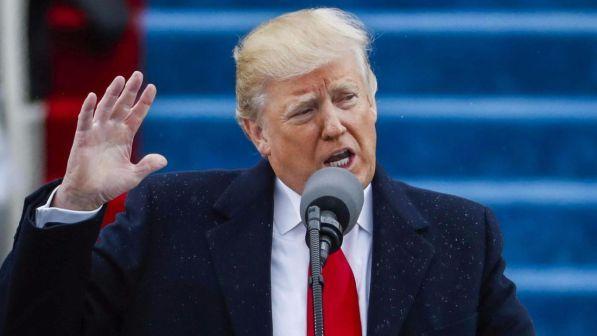 Trump replica al Messico: "Se non pagherà il muro, niente incontro"