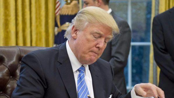 Casa Bianca: "Trump e Nieto divisi su muro ma impegnati in dialogo"