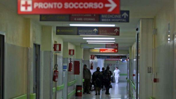 Sanità, un cittadino su due denuncia: "Troppo difficile curarsi"