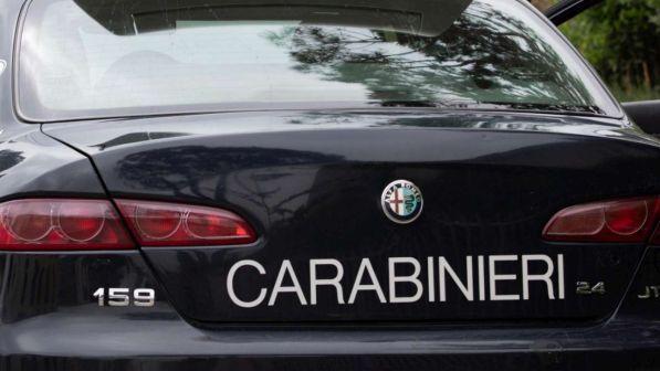 Milano, segregata e violentata in casa dall'ex | Si salva lanciando un biglietto dalla finestra