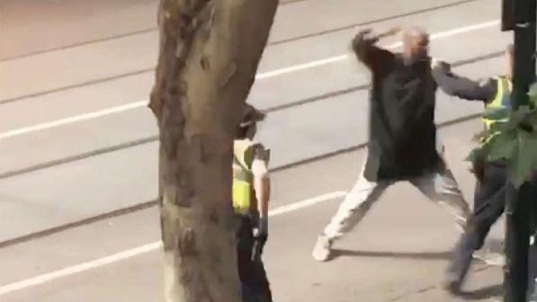 L'Isis rivendica l'attacco a Melbourne: "Era nostro combattente"