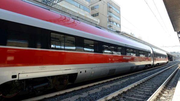 Trenitalia, ancora disagi su Roma-Firenze: ritardi fino a 3 ore